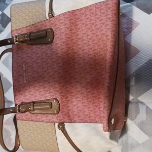 Authentic MK large purse coral, tan with brown handles